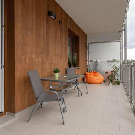 Geodezyjna '70 Cozy Rooms P2 Warsaw Exterior photo